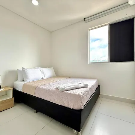 Apartamento Beautiful 3hab Near Old & Airport Cartagena