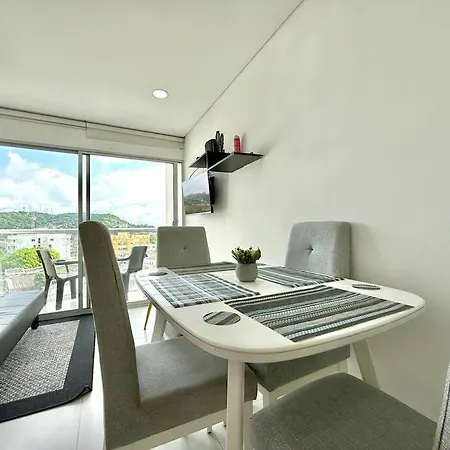 Beautiful 3hab Near Old & Airport Cartagena